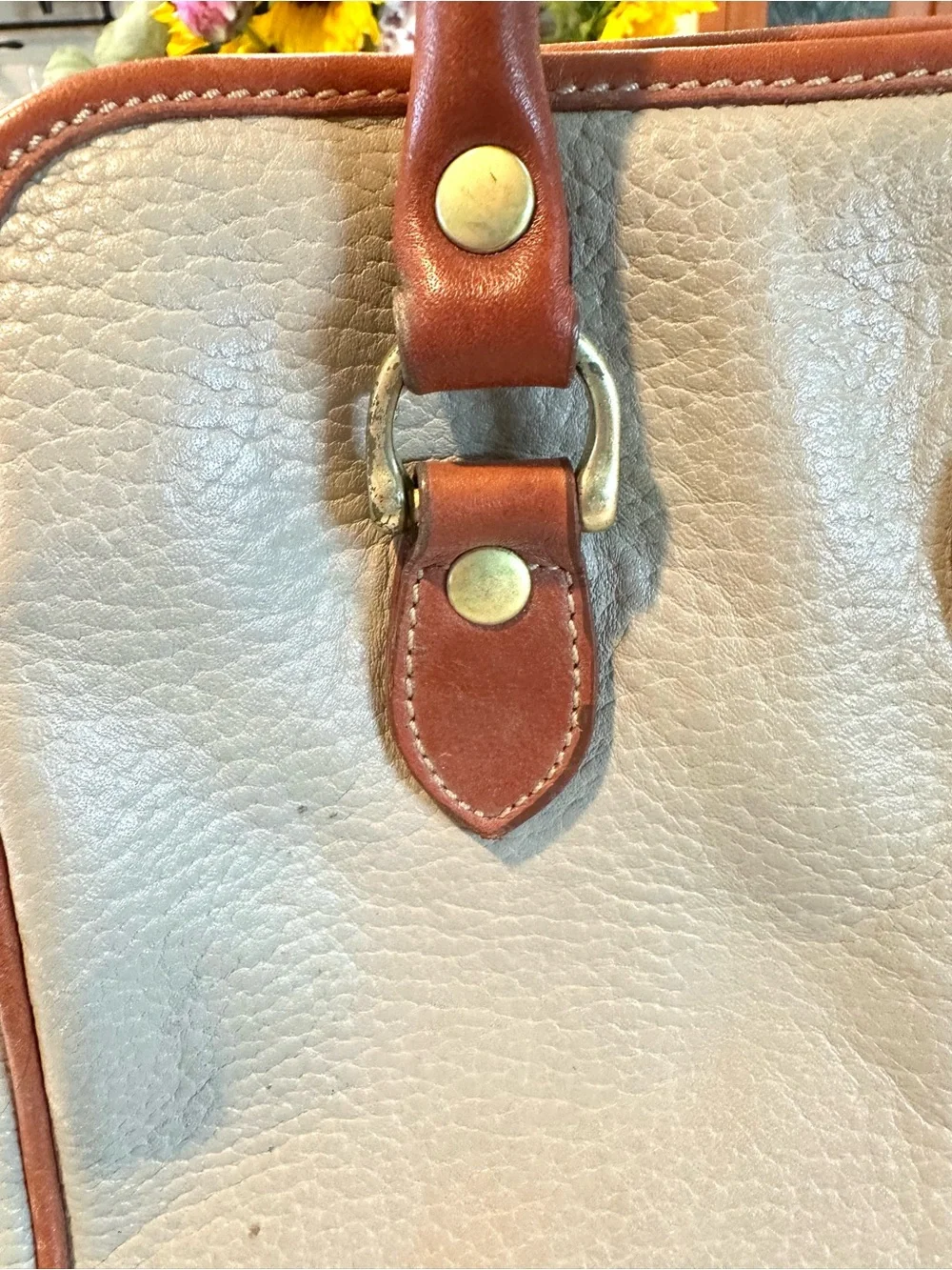 Genuine Pebbled Leather Satchel Liz Claiborne Taupe Brown Crossbody Bag - Picture 9 of 10